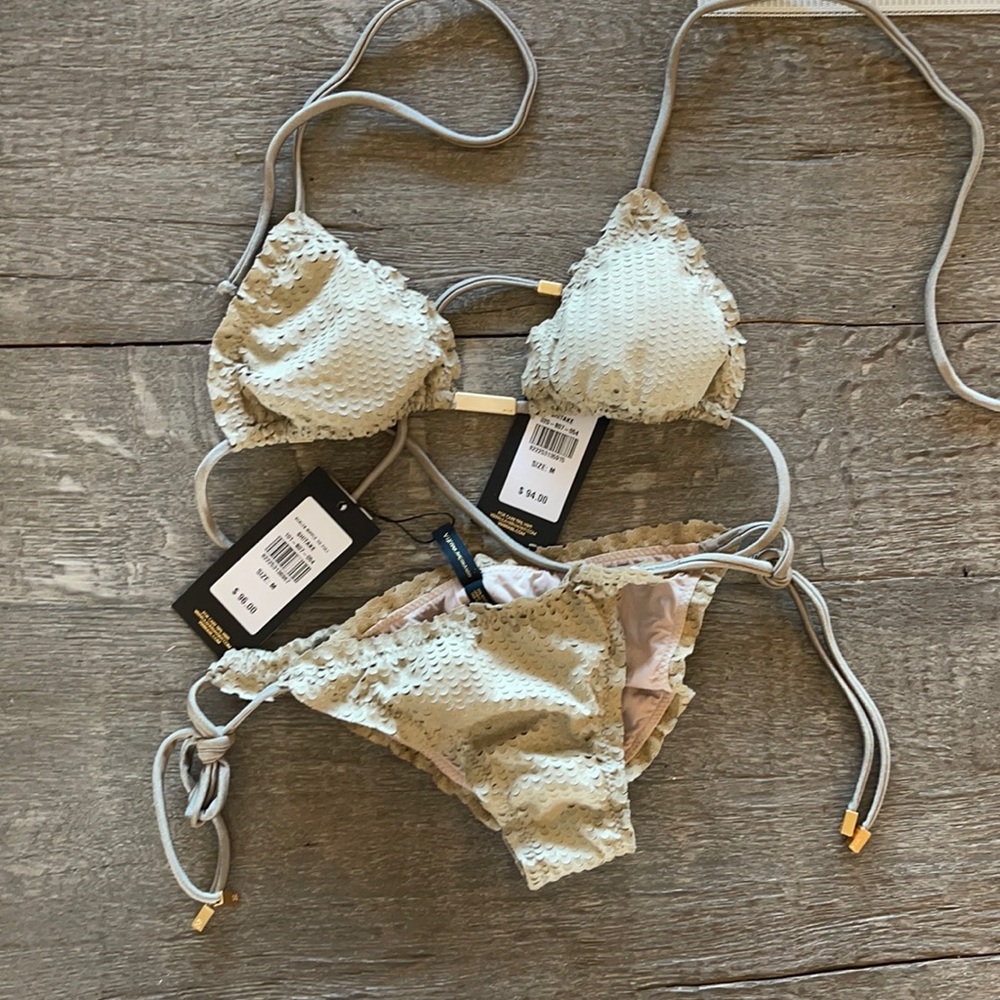 VIX Paula Hermanny brand new bikini.